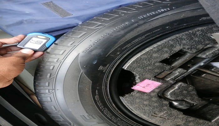 2016 Hyundai Creta SX PLUS AT 1.6 PETROL, Petrol, Automatic, 75,440 km, tyre