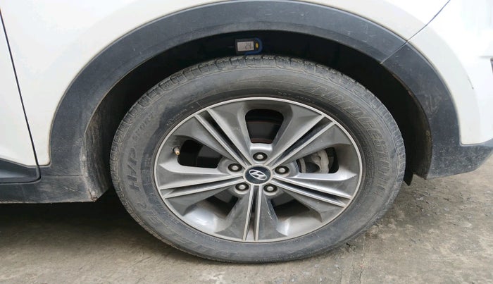 2016 Hyundai Creta SX PLUS AT 1.6 PETROL, Petrol, Automatic, 75,440 km, tyre