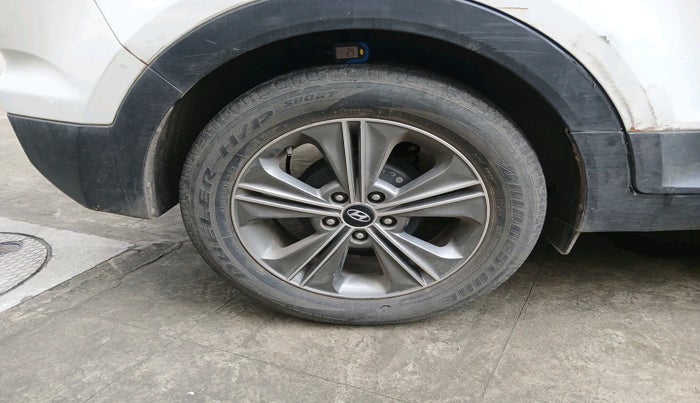 2016 Hyundai Creta SX PLUS AT 1.6 PETROL, Petrol, Automatic, 75,440 km, tyre