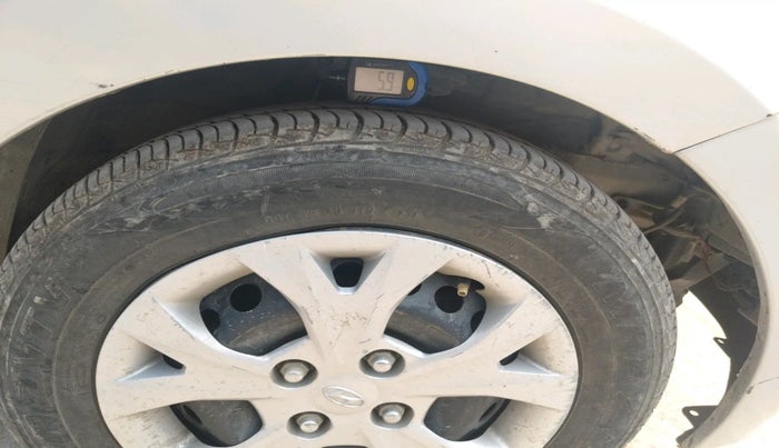 2015 Hyundai Grand i10 SPORTZ 1.2 KAPPA VTVT, Petrol, Manual, 77,858 km, tyre