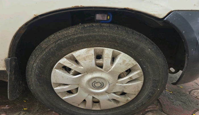 2012 Maruti Alto LXI, Petrol, Manual, 66,730 km, tyre