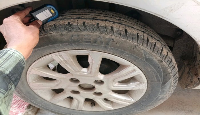 2018 Tata Tiago XZ PETROL, Petrol, Manual, 40,743 km, tyre