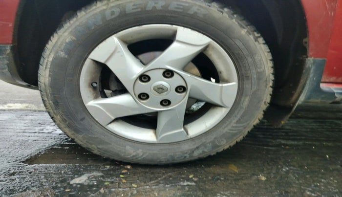 2013 Renault Duster 85 PS RXL DIESEL (OPT), Diesel, Manual, 1,65,057 km, tyre