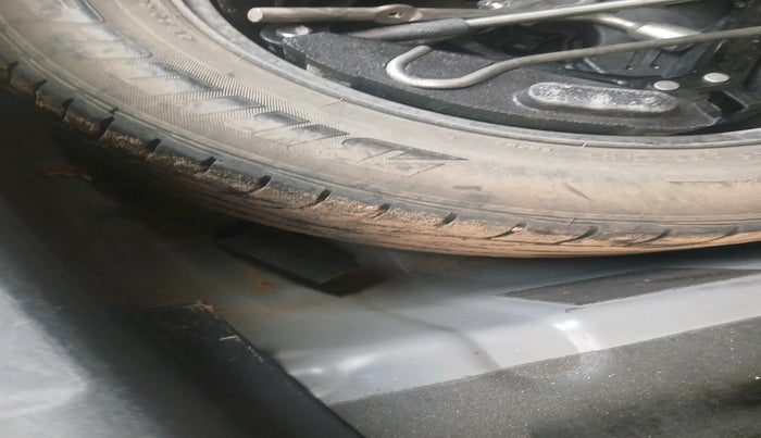 2018 Tata NEXON XZ PLUS PETROL, Petrol, Manual, 1,46,070 km, tyre