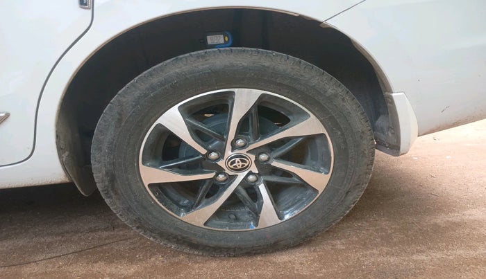 2024 Toyota RUMION G MT, Petrol, Manual, 12,037 km, tyre