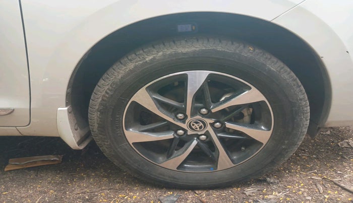 2024 Toyota RUMION G MT, Petrol, Manual, 12,037 km, tyre