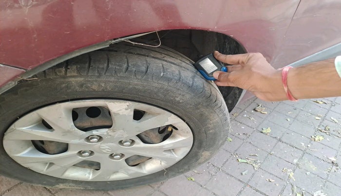 2014 Hyundai Grand i10 SPORTZ 1.1 CRDI, Diesel, Manual, 90,888 km, tyre