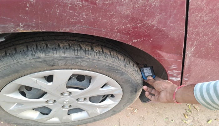 2014 Hyundai Grand i10 SPORTZ 1.1 CRDI, Diesel, Manual, 90,888 km, tyre