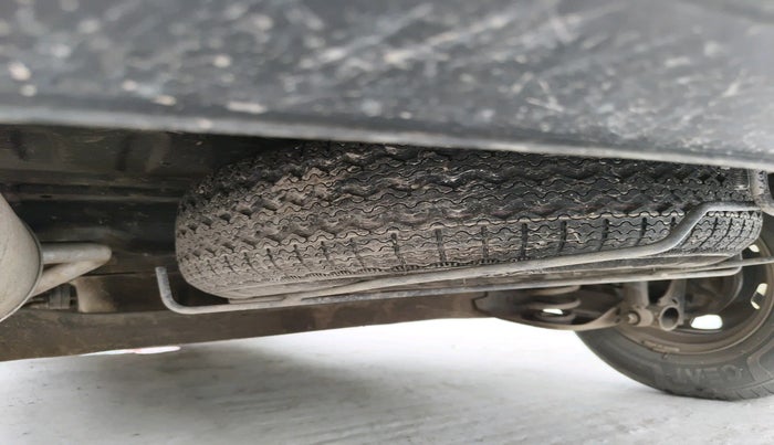 2024 Renault TRIBER RXL MT, Petrol, Manual, 9,233 km, tyre