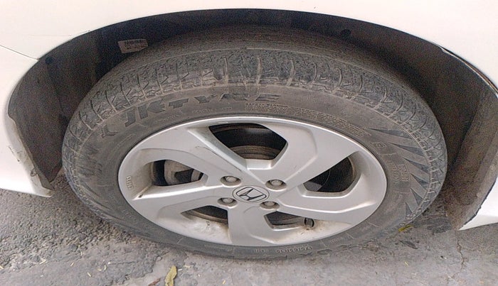 2015 Honda City 1.5L I-VTEC VX CVT, Petrol, Automatic, 95,766 km, tyre