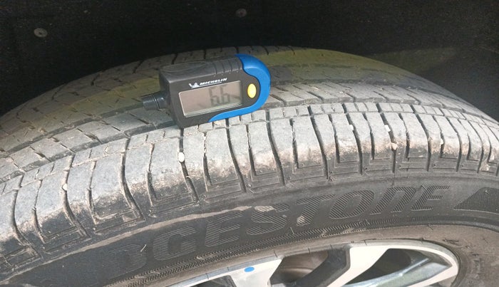 2024 Mahindra SCORPIO-N Z8 Select Petrol MT, Petrol, Manual, 13,741 km, tyre