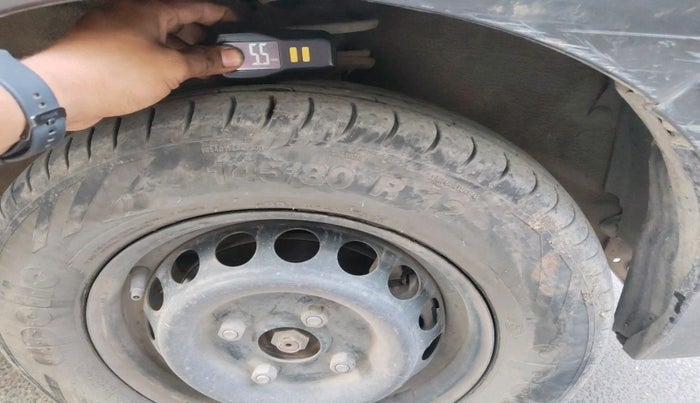 2017 Maruti Alto 800 LXI, Petrol, Manual, 68,310 km, tyre