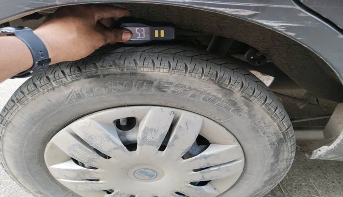 2017 Maruti Alto 800 LXI, Petrol, Manual, 68,310 km, tyre