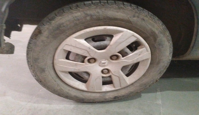 2016 Renault Kwid RXT 0.8, Petrol, Manual, 73,846 km, tyre