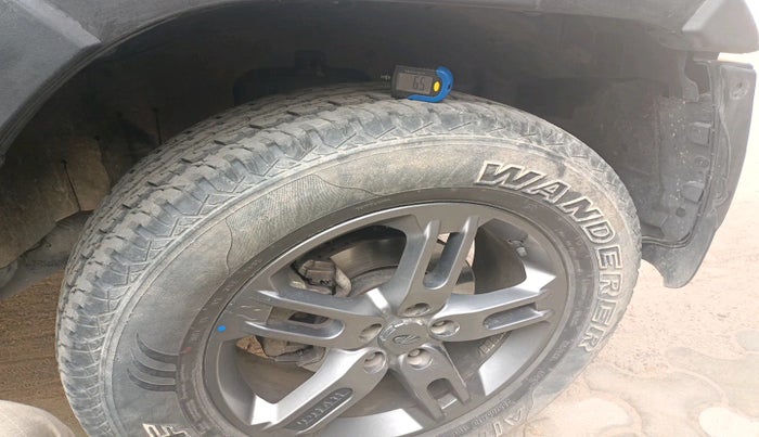 2022 Mahindra Thar LX HT PETROL 4WD MT, Petrol, Manual, 24,083 km, tyre