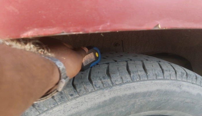 2015 Mahindra TUV300 T4, Diesel, Manual, 61,794 km, tyre