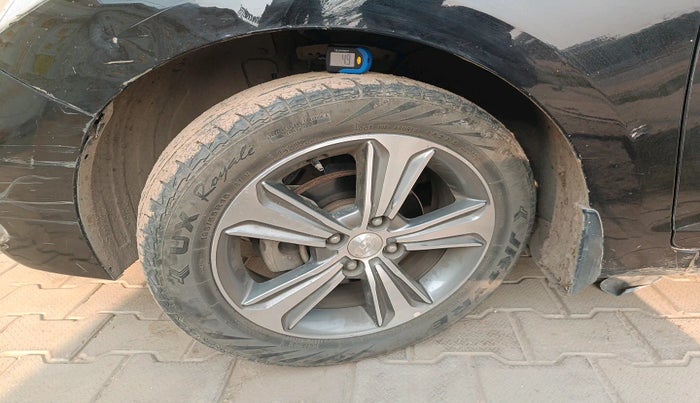 2018 Hyundai Verna 1.6 VTVT SX, Petrol, Manual, 46,246 km, tyre