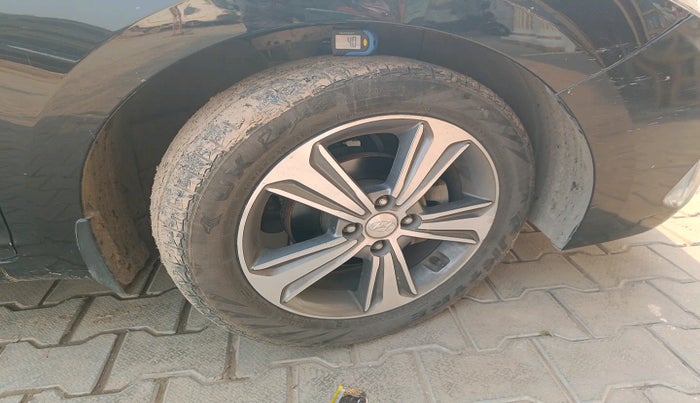 2018 Hyundai Verna 1.6 VTVT SX, Petrol, Manual, 46,246 km, tyre