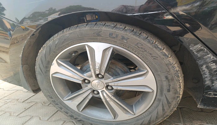 2018 Hyundai Verna 1.6 VTVT SX, Petrol, Manual, 46,246 km, tyre