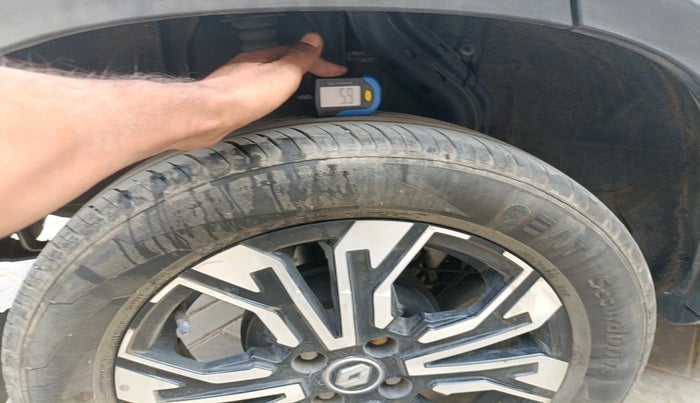 2022 Renault Kiger RXZ MT, Petrol, Manual, 16,663 km, tyre