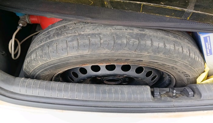 2017 Hyundai Grand i10 MAGNA 1.2 KAPPA VTVT, Petrol, Manual, 62,017 km, tyre