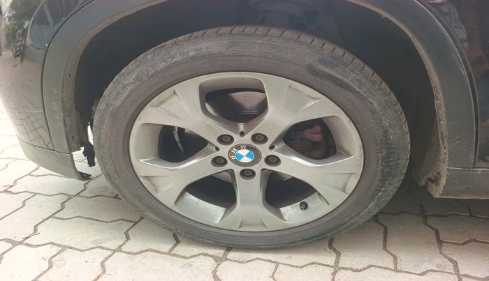 2012 BMW X1 sDrive20d, Diesel, Automatic, 1,29,227 km, tyre