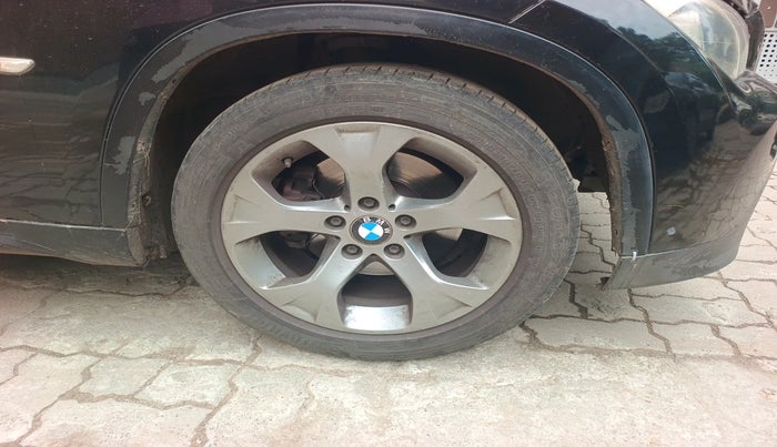 2012 BMW X1 sDrive20d, Diesel, Automatic, 1,29,227 km, tyre