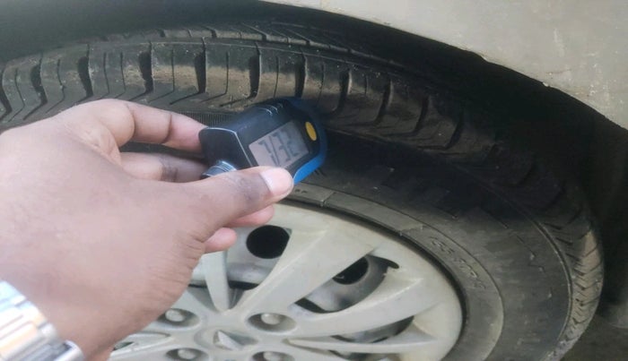 2010 Hyundai i10 ERA 1.1, Petrol, Manual, 74,572 km, tyre