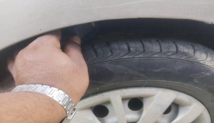 2010 Hyundai i10 ERA 1.1, Petrol, Manual, 74,572 km, tyre