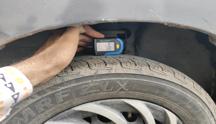 2015 Maruti Alto 800 LXI, Petrol, Manual, 94,237 km, tyre