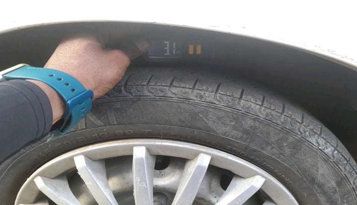 2010 Maruti 800 STD, Petrol, Manual, 77,192 km, tyre