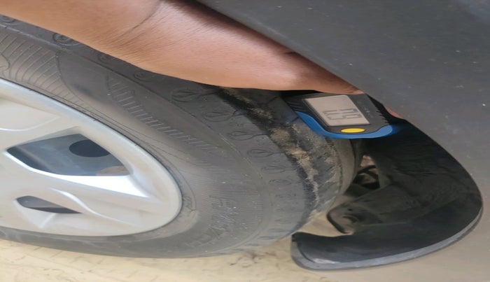 2021 Renault Kwid RXL, Petrol, Manual, 40,645 km, tyre