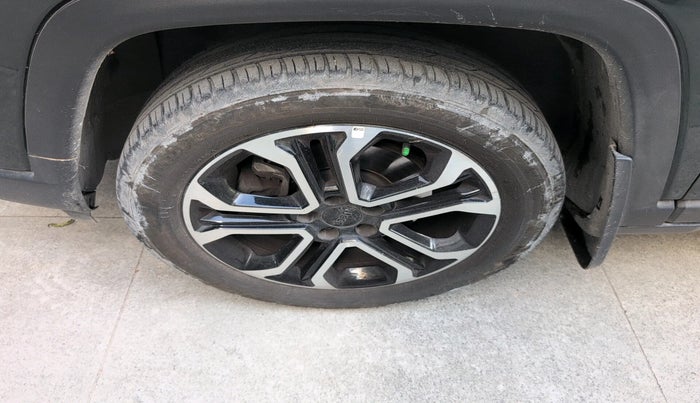 2022 Jeep Compass LIMITED (O) 1.4 PETROL DCT, Petrol, Automatic, 15,844 km, tyre