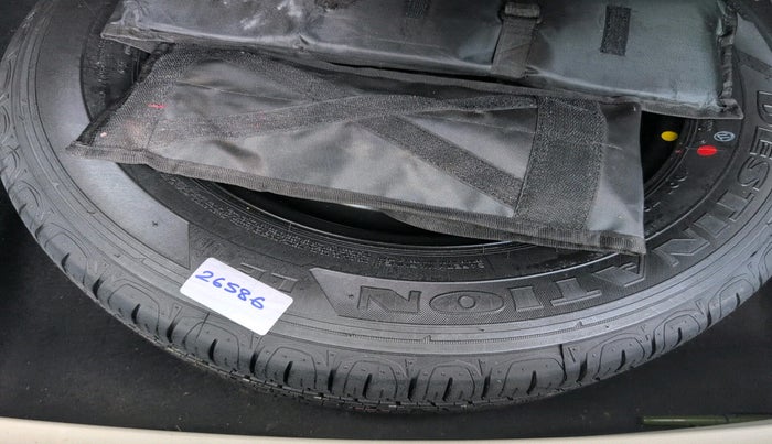 2022 Jeep Compass LIMITED (O) 1.4 PETROL DCT, Petrol, Automatic, 15,844 km, tyre