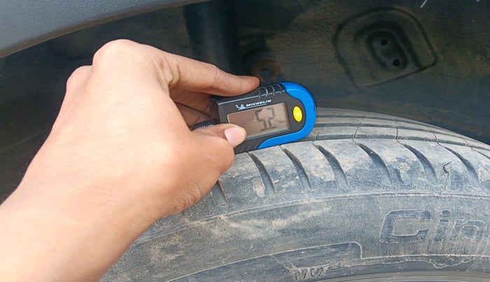 2022 Tata NEXON XM SUNROOF PETROL, Petrol, Manual, 60,024 km, tyre