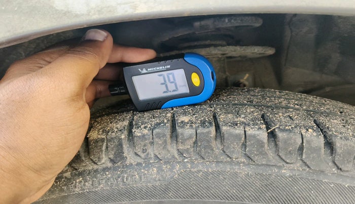 2024 Maruti Ertiga ZXI SHVS, Petrol, Manual, 95,000 km, tyre