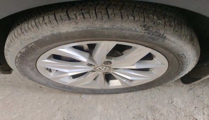 2019 Volkswagen TIGUAN HIGHLINE TDI AT, Diesel, Automatic, 84,210 km, tyre