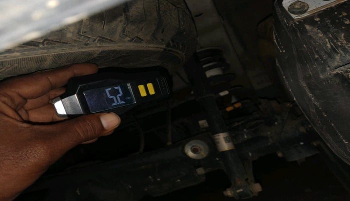 2023 Maruti Eeco 5 STR AC, Petrol, Manual, 8,461 km, tyre