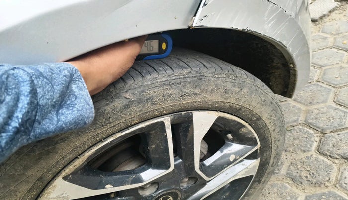 2017 Tata TIGOR XZ (O) PETROL, Petrol, Manual, 77,000 km, tyre