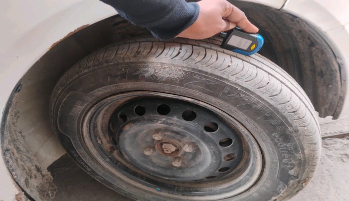 2022 Maruti New Wagon-R VXI CNG 1.0, Petrol, Manual, 1,10,980 km, tyre