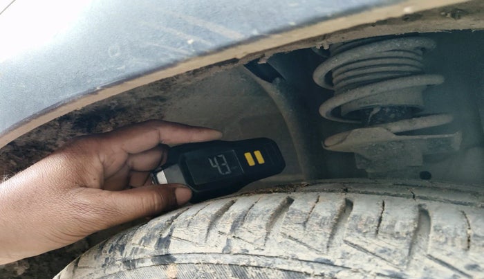 2022 Renault Kwid RXL 1.0, Petrol, Manual, 27,530 km, tyre