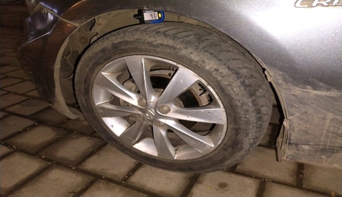 2013 Hyundai Verna FLUIDIC 1.6 CRDI SX AT, Diesel, Automatic, 1,72,322 km, tyre