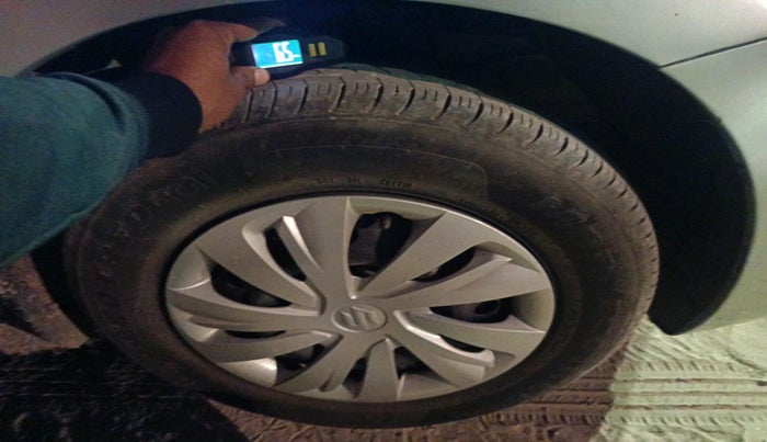 2024 Maruti Swift VXi (O) AMT, Petrol, Automatic, 11,223 km, tyre