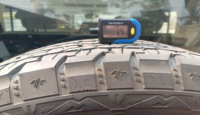 2024 Mahindra Thar Roxx AX7 L Diesel AT 2WD, Diesel, Automatic, 12,294 km, tyre