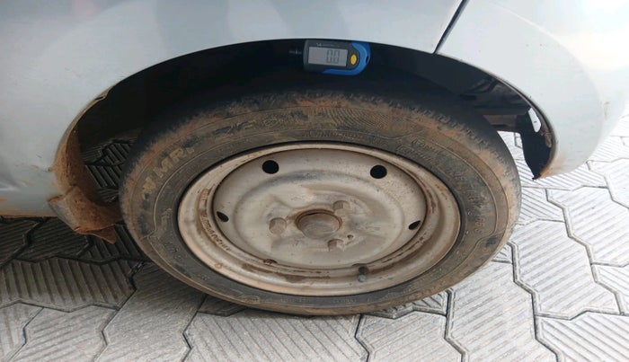 2010 Tata Nano CX, Petrol, Manual, 63,713 km, tyre