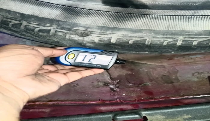 2016 Hyundai Verna FLUIDIC 1.4 CRDI 4S, Diesel, Manual, 1,41,161 km, tyre