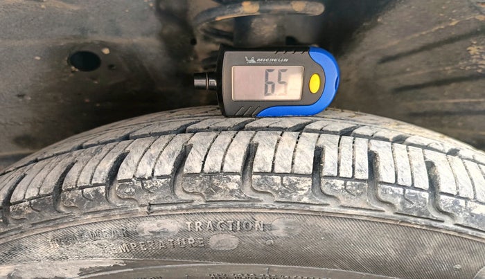 2011 Maruti Wagon R 1.0 VXI, Petrol, Manual, 31,467 km, tyre