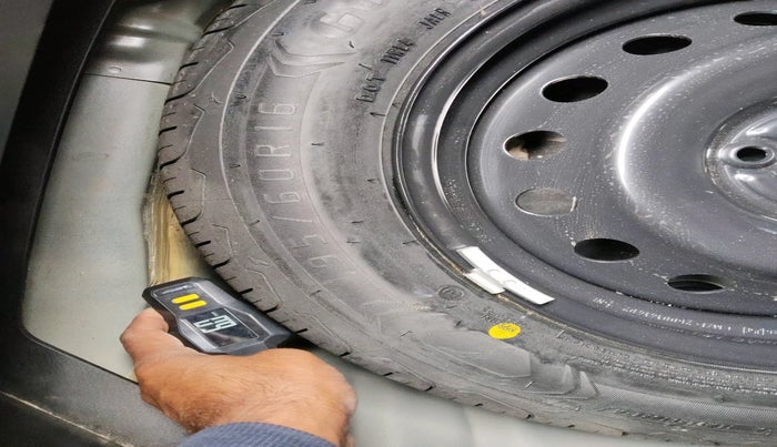 2023 Maruti FRONX ALPHA 1.0L TURBO 6 AT, Petrol, Automatic, 44,780 km, tyre