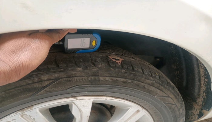 2018 Tata Tiago XZ PETROL, Petrol, Manual, 75,103 km, tyre