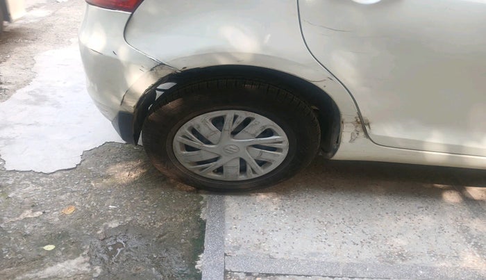 2015 Maruti Swift VXI, Petrol, Manual, 39,588 km, tyre